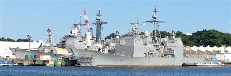 横須賀軍港巡りの画像